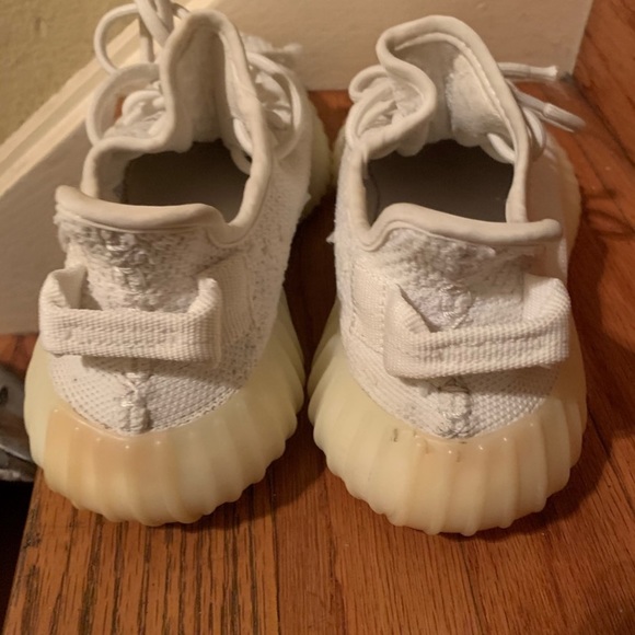 Adidas yeezy 350v2 boost cream - Picture 4 of 7